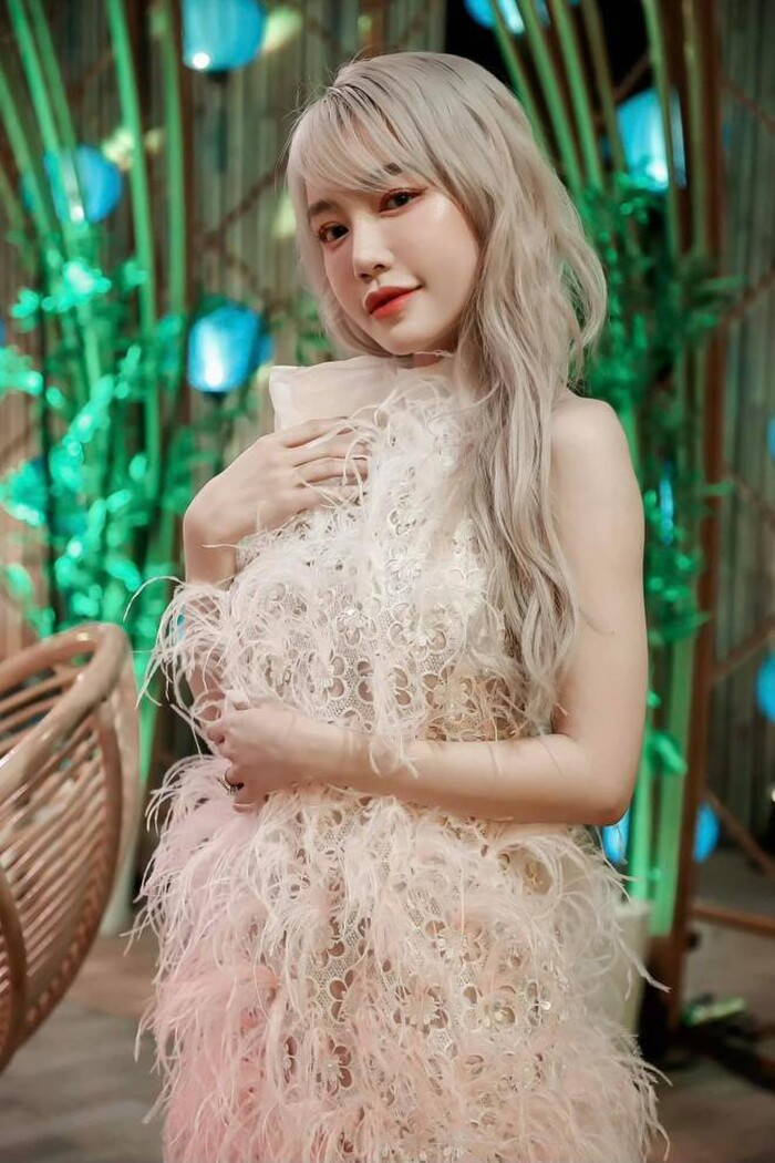 Dan mang 'soi' ra dieu bat thuong trong bai to nguoc cua chong Elly Tran-Hinh-5