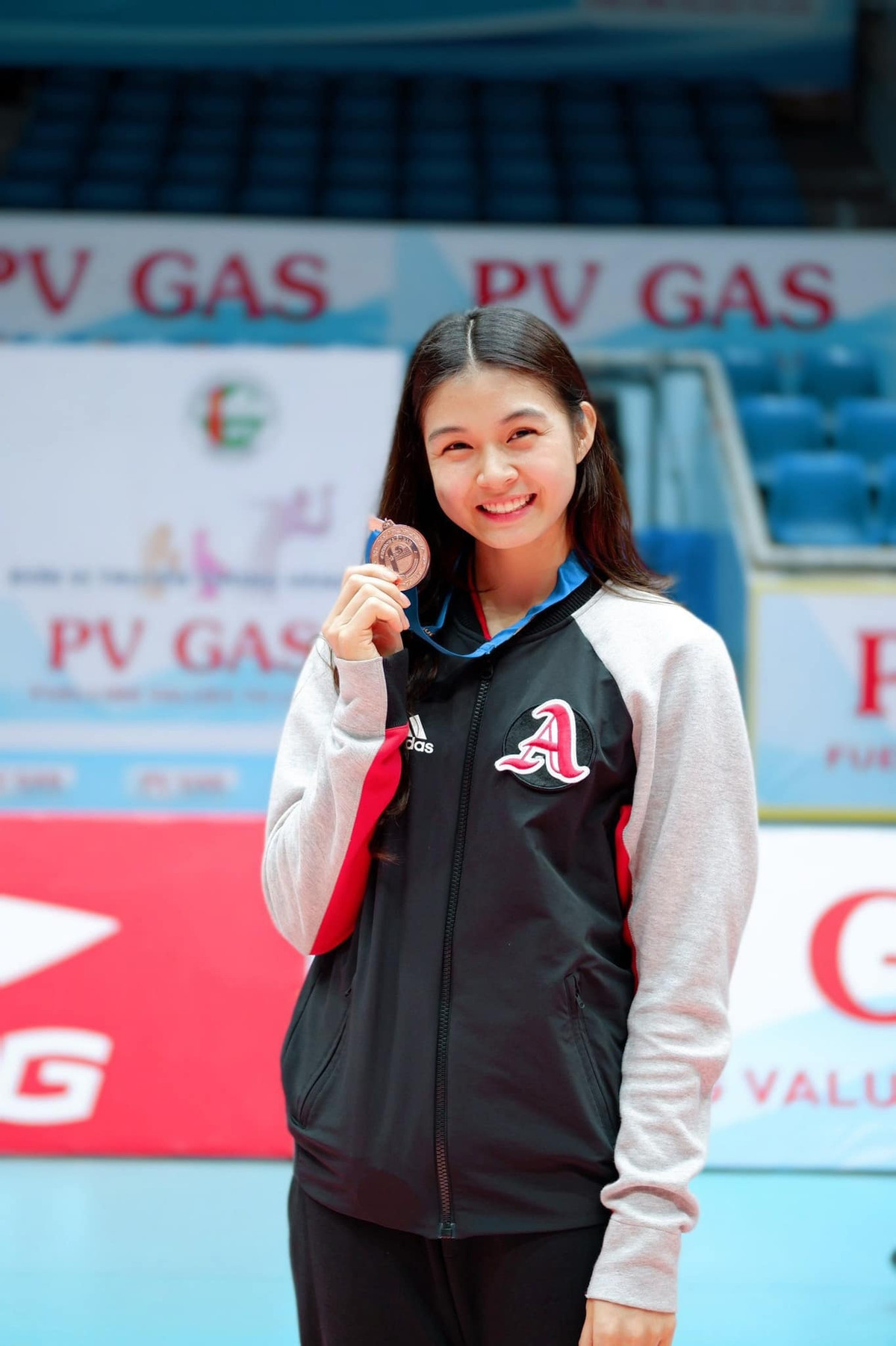 Tại đội bóng mới, Chu Thị Ngọc thành công khẳng định được tài năng khi trở thành nhân tố quan trọng giúp CLB giành 2 tầm HCĐ tại giải vô địch quốc gia 2019 và 2020.