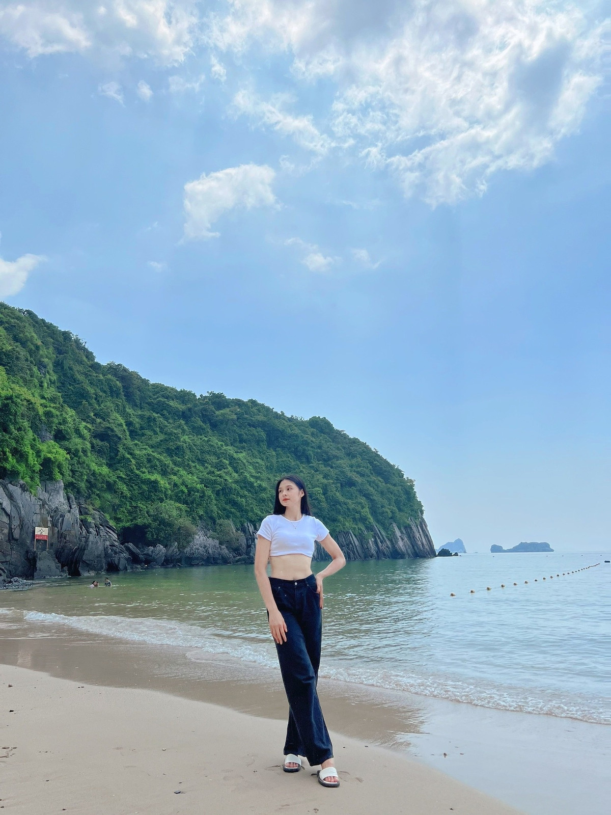 Vào tháng 4 năm nay, Ngọc tham dự “Người đẹp Du lịch ASEAN+”, cuộc thi sắc đẹp tìm kiếm đại sứ truyền thông du lịch đồng hành cùng SEA Games 31 và thành công lọt vào top 30.