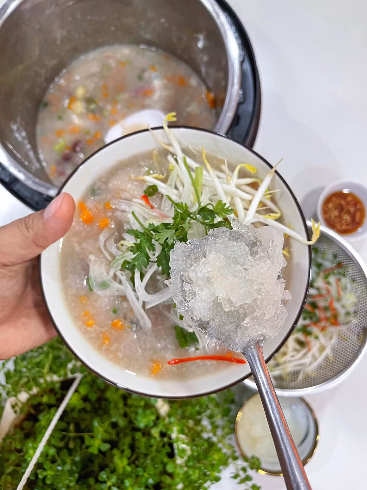 Nau chao cuc bo duong, quy gia tu hai nguyen lieu “tren gioi, duoi dat”-Hinh-5