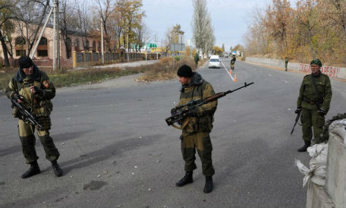 Binh sĩ ly khai miền đông Ukraine.