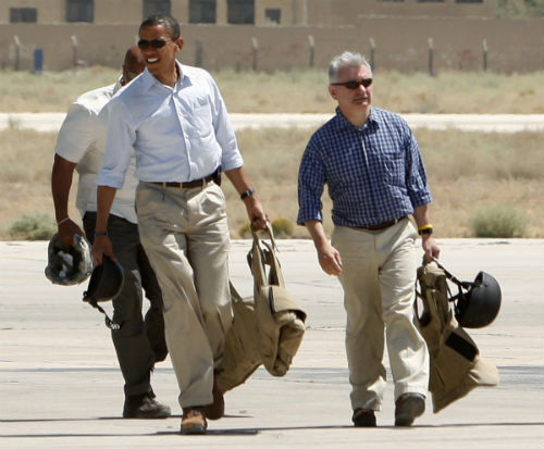 Ông Jack Reed (phải) bên cạnh ông Obama (trái) khi ông Obama vẫn còn là ứng viên tổng thống