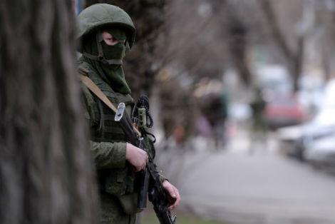 Binh sĩ Nga ở Crimea?