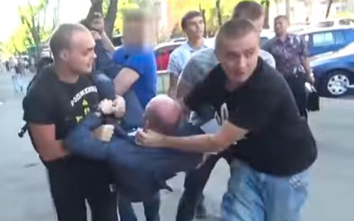 Những người tham gia phong trào thường là người của Right Sector.