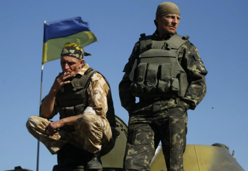 Binh sĩ Ukraine ở miền đông.