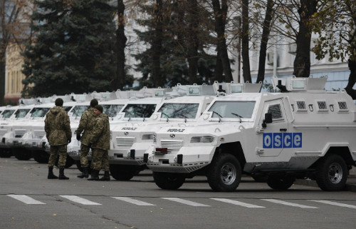 Đoàn xe bọc thép của OSCE tại Ukraine
