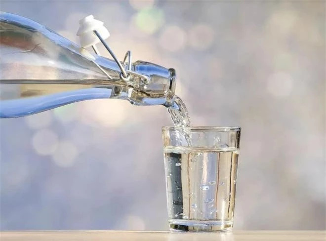 Day la ly do nuoc dun soi khong nen de qua 16 gio-Hinh-2