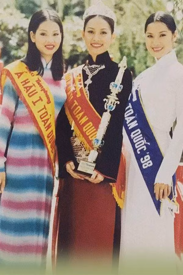 Duong tinh trac tro cua hoa hau Thu Thuy, Thien Nga, Ngoc Khanh-Hinh-5