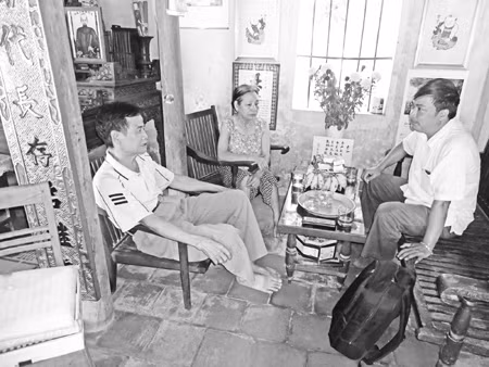 Hậu duệ của cụ Phan Huy Ích trò chuyện về tổ tiên của mình.