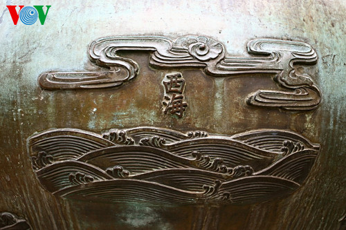 Tây Hải (Chương đỉnh): Vùng biển phía tây đất nước.