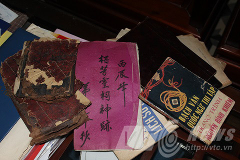 Một số tài liệu cổ về Sấm Trạng Trình được nhà sử học Ngô Đăng Lợi sưu tầm.