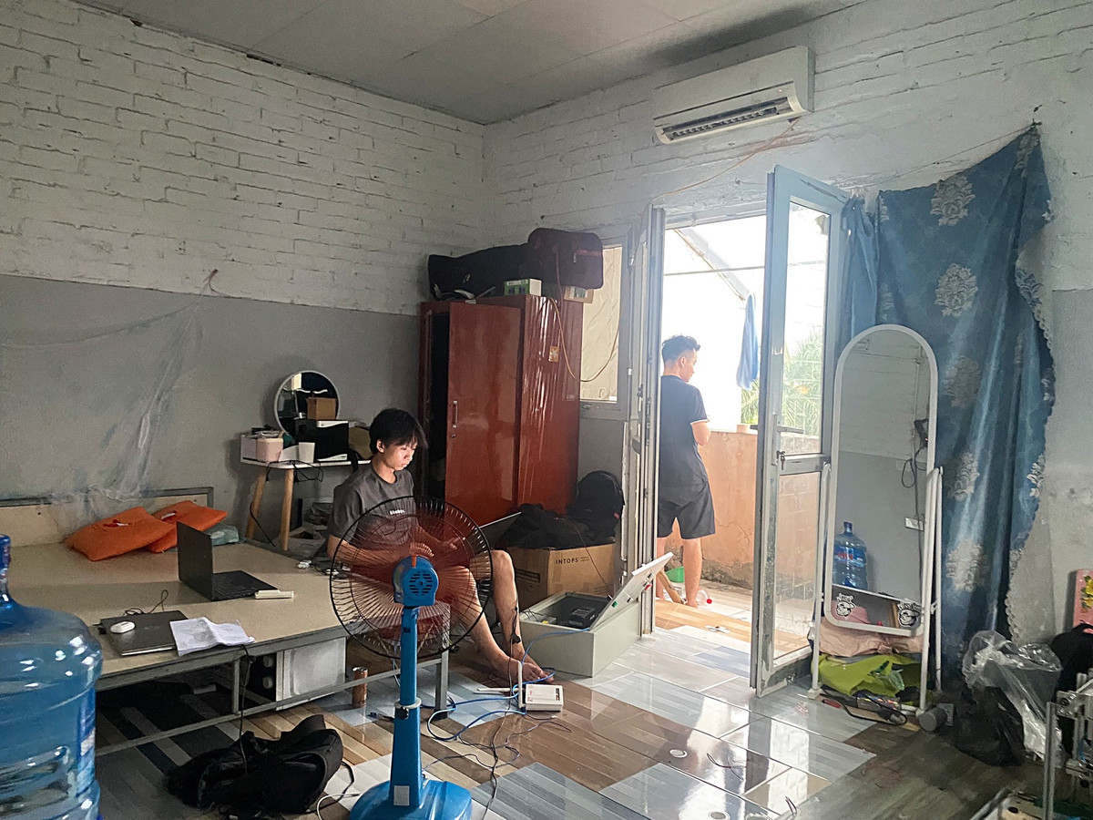 Nhieu hiem nguy trong biet thu bo hoang thanh nha tro gia re-Hinh-6