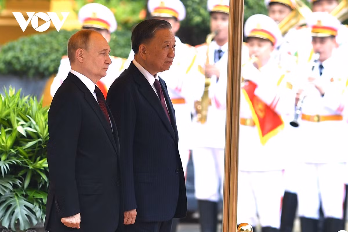 Chu tich nuoc To Lam chu tri Le don cap Nha nuoc Tong thong Nga Putin-Hinh-5