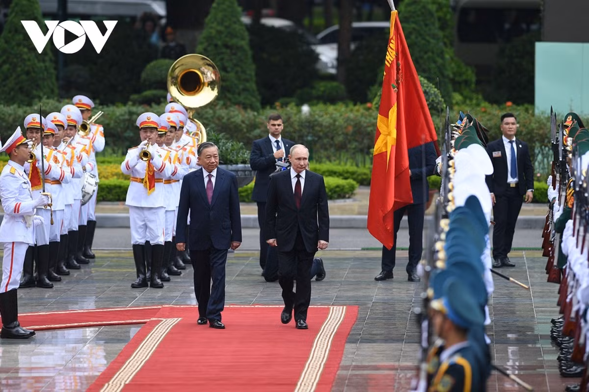 Chu tich nuoc To Lam chu tri Le don cap Nha nuoc Tong thong Nga Putin-Hinh-3