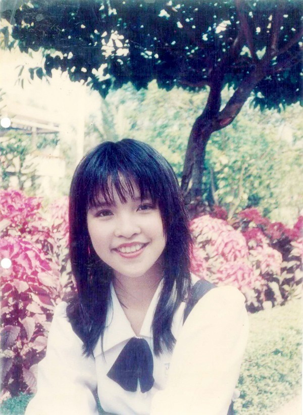 Nhan sắc của Hiền Thục ở tuổi 43 khiến nhiều người ngưỡng mộ Nhan sac cua Hien Thuc o tuoi 43 khien nhieu nguoi nguong mo