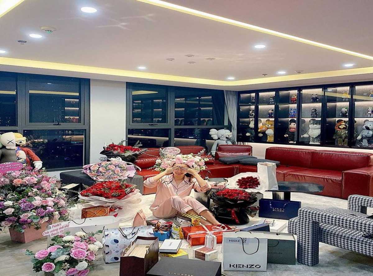 Về lý do bán nhà, Huyền My nói ngắn gọn: “Do có một số nhu cầu cá nhân”.