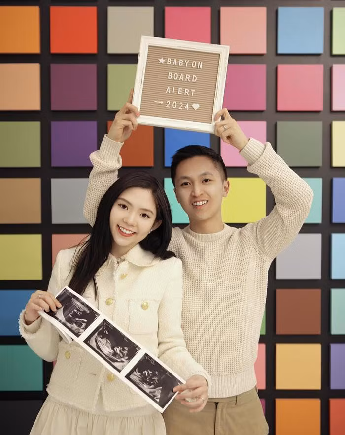 Trải quả khoảng thời gian hạnh phúc với cuộc sống vợ chồng son, vào tháng 3/2024, Tuyết Nhi bất ngờ thông báo săn "Rồng Vàng" thành công. Cô tiết lộ đứa con đầu lòng này chào đời theo đúng kế hoạch của hai vợ chồng.