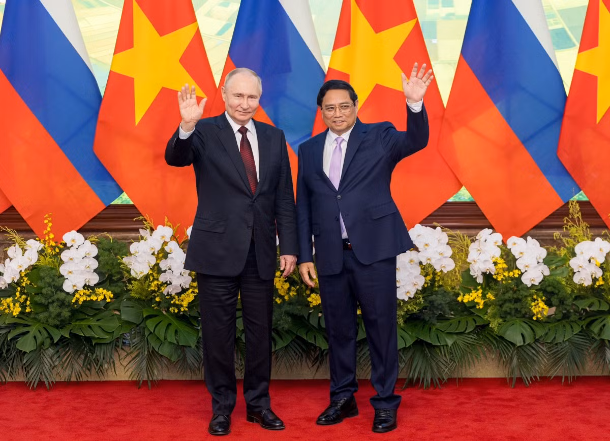 Thu tuong Pham Minh Chinh hoi kien Tong thong Lien bang Nga Vladimir Putin-Hinh-3