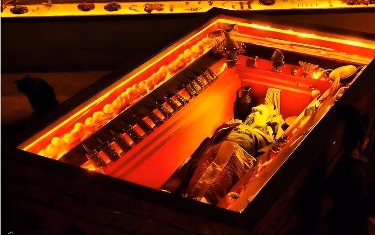 Thuy ngan trong Lang Tan Thuy Hoang khien cac nha khoa hoc lo lang