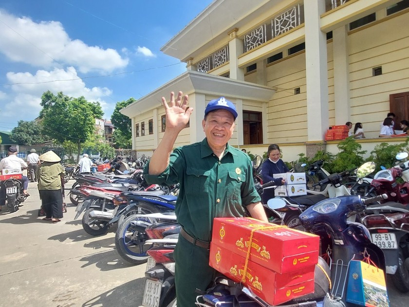 Tap doan Hanaka tri an cac gia dinh chinh sach-Hinh-5
