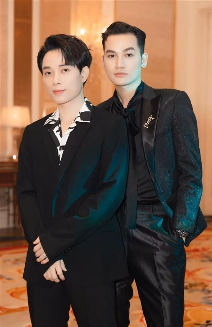 Hội bạn Cờ cá ngựa của Trấn Thành hiện ra sao? - Hình 3 Hoi ban Co ca ngua cua Tran Thanh hien ra sao?-Hinh-3