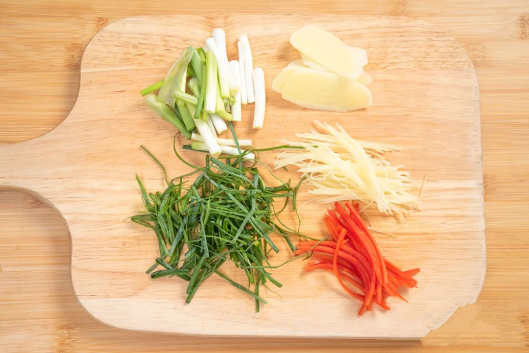 Them nguyen lieu nay vao mon ca hap se ngon va thanh mat hon