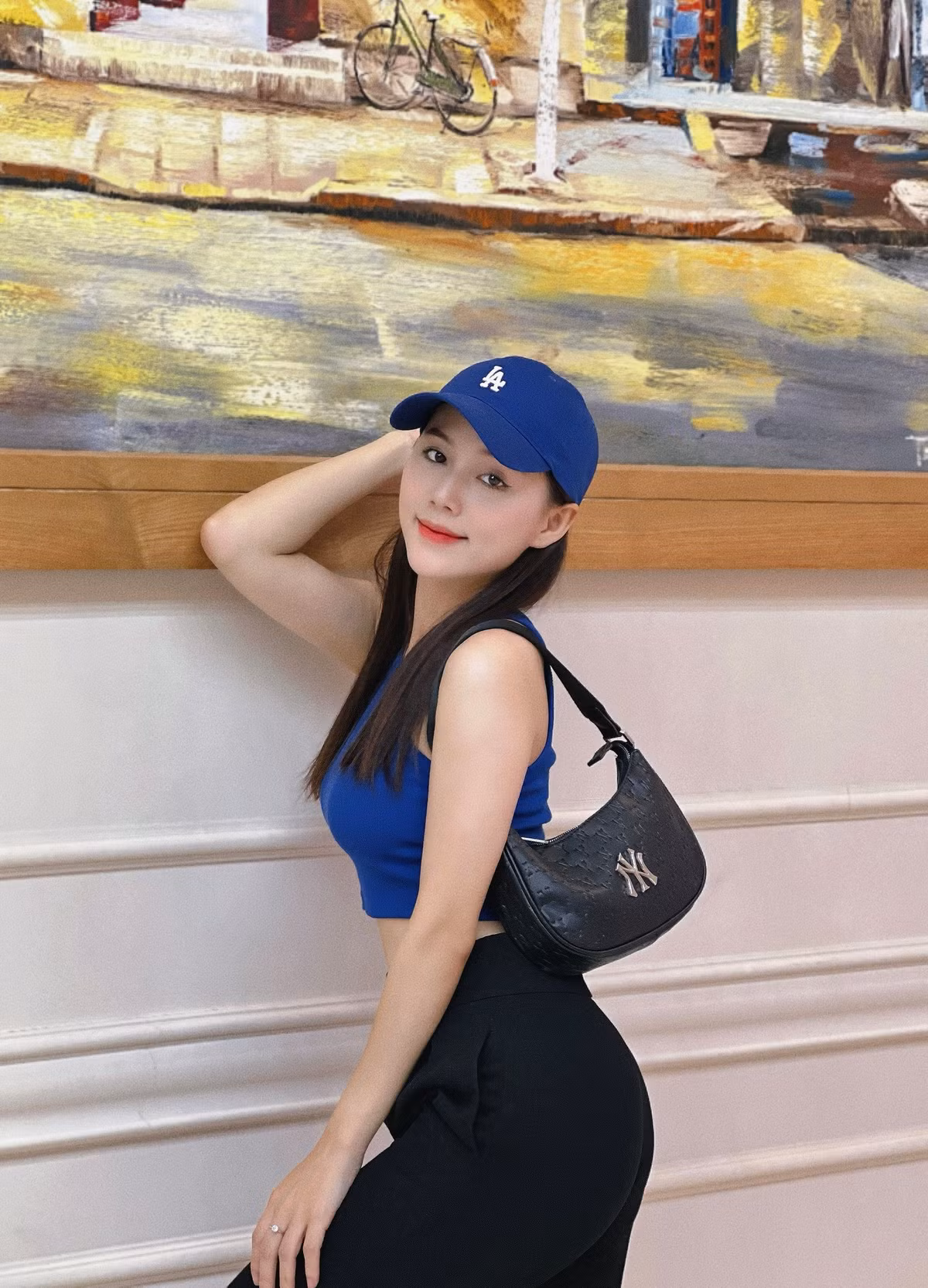 Chưa được trao nhiều cơ hội trên màn ảnh nhỏ nhưng diễn xuất của Minh Thu được đánh giá khá cao. Cô thể hiện tốt diễn biến tâm lý của nhân vật, từ cảnh khóc lóc, ghen tuông cho đến nhí nhảnh, vui tươi.