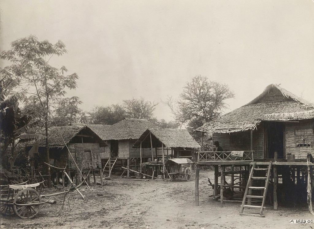 Làng của người Khmer ở Châu Đốc.