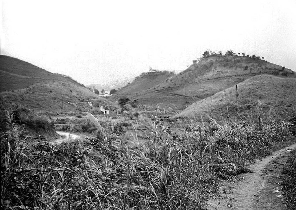 Con đường dẫn từ Đồng Đăng đến biên giới Việt - Trung.