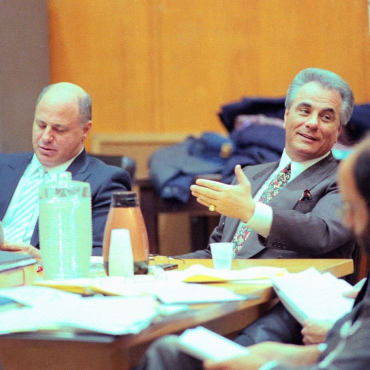 Sau khi Gotti chính thức ra tù vào năm 1977, hắn được thăng chức làm người đứng đầu băng Bergin của gia đình Gambino, nhóm tội phạm có tổ chức lớn nhất và mạnh nhất cả nước Mỹ.