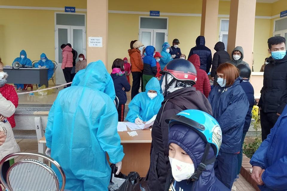 Giam doc benh vien ‘to’ Trung tam Y te ap dat test Covid-19