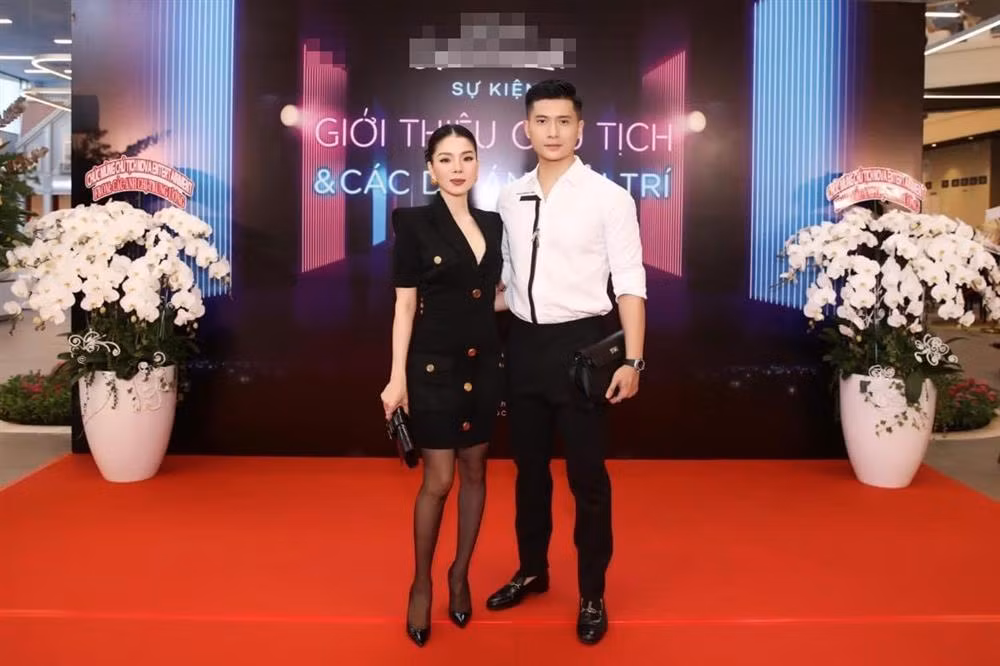 Ly do tinh tre Truong Ngoc Anh tu choi dung canh bo Le Quyen