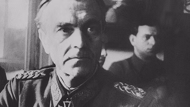 Theo di chúc, thi hài của ông đã được chuyển đến Baden-Baden, Tây Đức, để an táng tại Hauptfriedhof bên cạnh vợ ông, người đã mất tám năm trước đó, vào năm 1949.