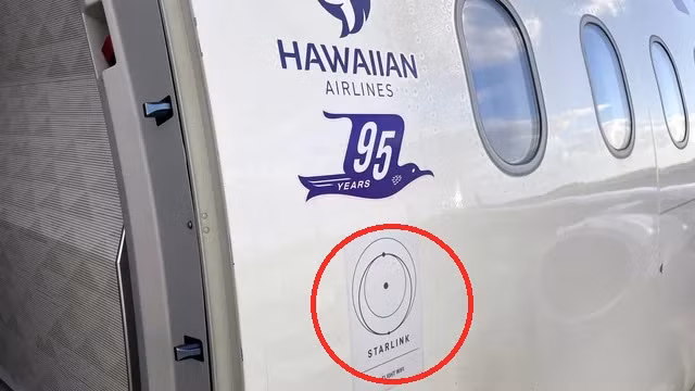 SpaceX đã và đang tiến hành đàm phán với nhiều hãng hàng không lớn để sớm mang công nghệ này vào thực tiễn. Wifi trên máy bay hứa hẹn sẽ trở thành một chuẩn mực mới cho việc kết nối hàng không toàn cầu, góp phần định hình một thời đại "luôn online". Ảnh: HAWAIIAN 