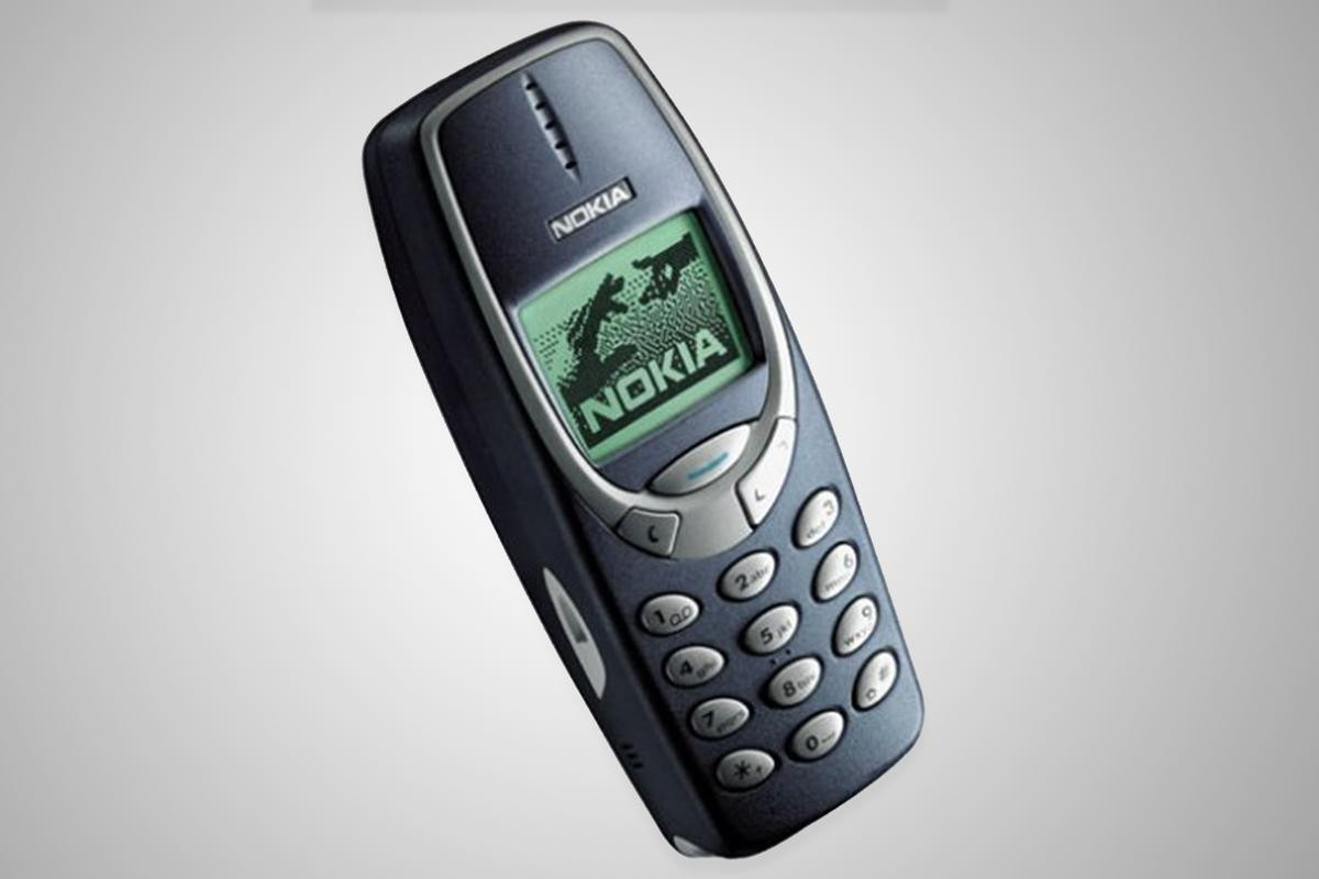 br/> Những ngày qua, cái tên Nokia 3310 đang trở nên "hot" khi xuất hiện tin tức về chiếc điện thoại vốn nổi tiếng là "nồi đồng cối đá" này.