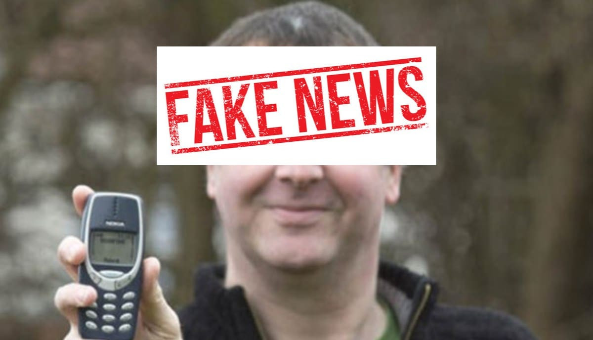 Như vậy, tin tức "cục gạch" Nokia 3310 còn 70% pin sau 20 năm hoàn toàn là tin giả. Có thể nó thu hút sự chú ý khi gần đây HMD đã ngừng kinh doanh các mẫu smartphone Nokia trên trang chủ của họ, khiến thương hiệu này một lần nữa bị khai tử. Ảnh: Factly