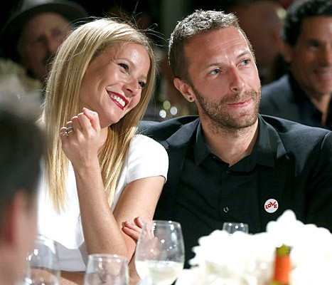 Quyết định chia tay của hai ngôi sao Gwyneth Paltrow và Chris Martin vào tháng 3 khiến nhiều người sửng sốt, thế rồi mọi người cũng ngạc nhiên không kém khi 3 tháng sau họ lại có ý định quay lại với nhau.
