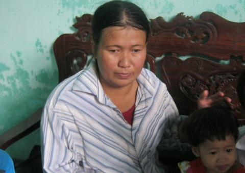 Trao đổi với PV, chị Giang cho biết, kể từ ngày phát hiện cháu T. trong khách sạn, nhiều lần chị liên lạc với Sơn nhưng không được.