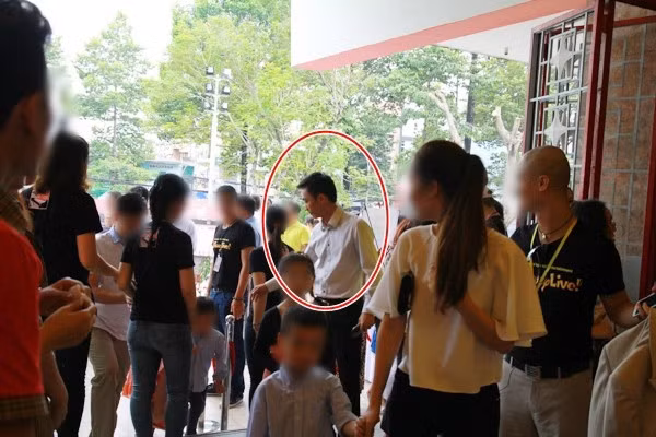 Có thể thấy, Cường Đô la đang nỗ lực lấy lòng Hà Hồ sau những tin đồn tình cảm rạn vỡ. Hầu như anh cũng là người luôn tỏ rõ tình cảm của mình trên trang cá nhân.