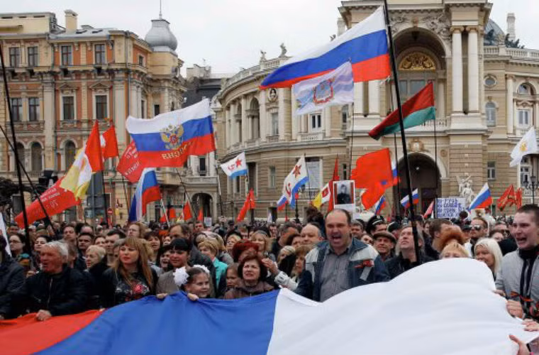 Những người biểu tình tại thành phố Odessa cũng tuyên bố lập ra nước Cộng hòa Odessa trong ngày thứ 2 của chiến dịch đàn áp người biểu tình của Ukraine.