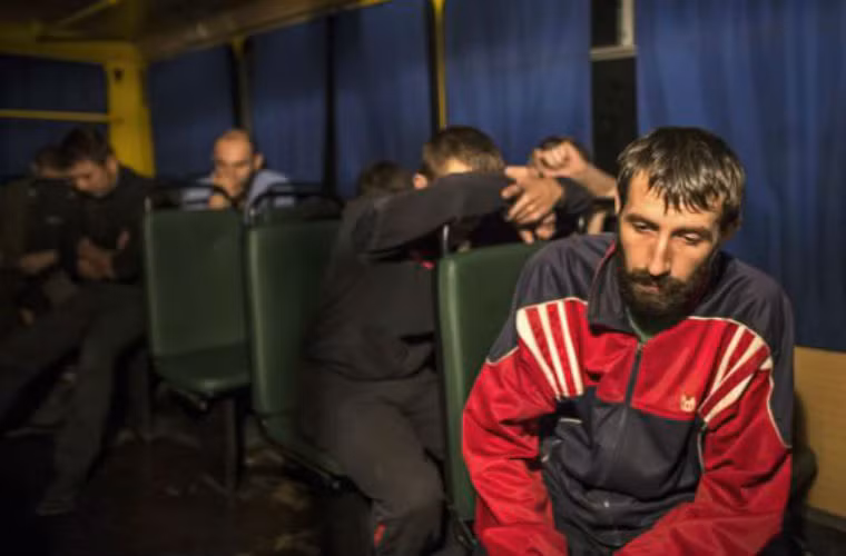 Chương trình trao đổi tù binh là một phần thỏa thuận được ký ở Minsk hồi đầu tháng 9 giữa lực lượng ly khai và chính phủ Kiev.