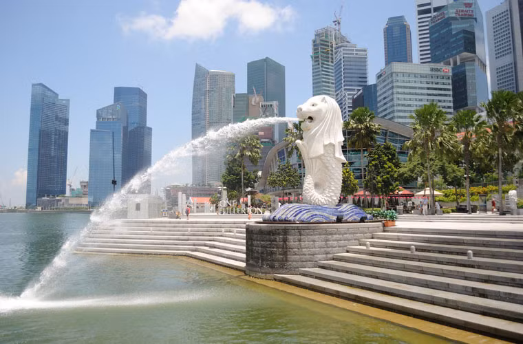 Singapore được coi là thành phố sạch hàng đầu của châu Á. Thành phố có rất nhiều hoạt động giúp giải tỏa căng thẳng vào buổi tối hoặc cuối tuần.