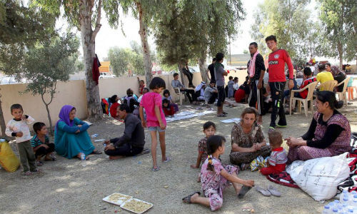 Người Yezidis sơ tán trước làn sóng tấn công của ISIL.