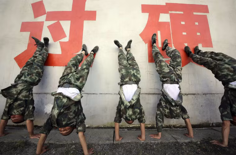 Ngoài 2 triệu quân nhân thuộc quân đội thường trực, Trung Quốc có 4 triệu dân quân.