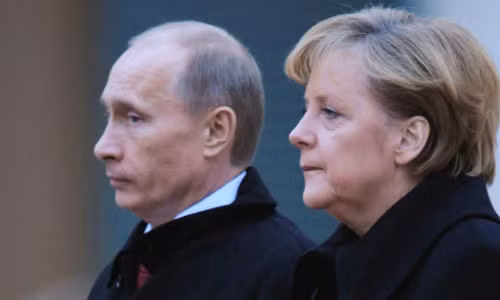 Tổng thống Nga Vladimir Putin và Thủ tướng Đức Angela Merkel.