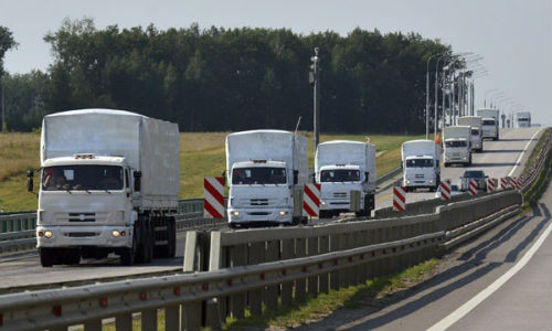 Đoàn xe Nga sang cứu trợ cho nhân dân miền đông Ukraine.