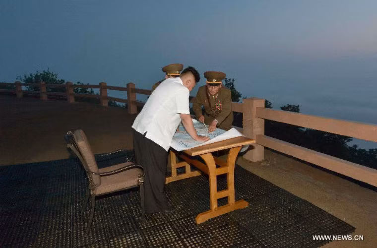 KCNA dẫn lời phát biểu của ông Kim Jong-un cho biết: "Hòa bình bền vững chỉ có thể được bảo vệ nếu nước nhà vững mạnh và các nước khác không dám khiêu khích".