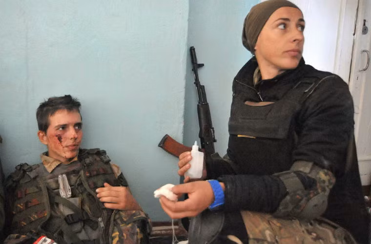 Lực lượng tự nguyện của Quân đội Ukraine bị thương ở Ilovaisk.