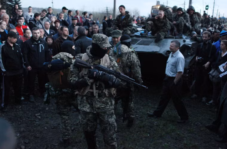 Chỉ 24 giờ sau khi Mỹ, EU, Nga và Ukraine đồng ý sơ bộ về thỏa thuận nhằm tháo gỡ tình hình căng thẳng tại Ukraine, thỏa thuận này có những dấu hiệu đổ vỡ.