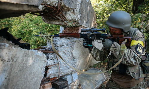 Binh sĩ Ukraine trong chiến dịch chống lại lực lượng ly khai ở miền đông nước này.